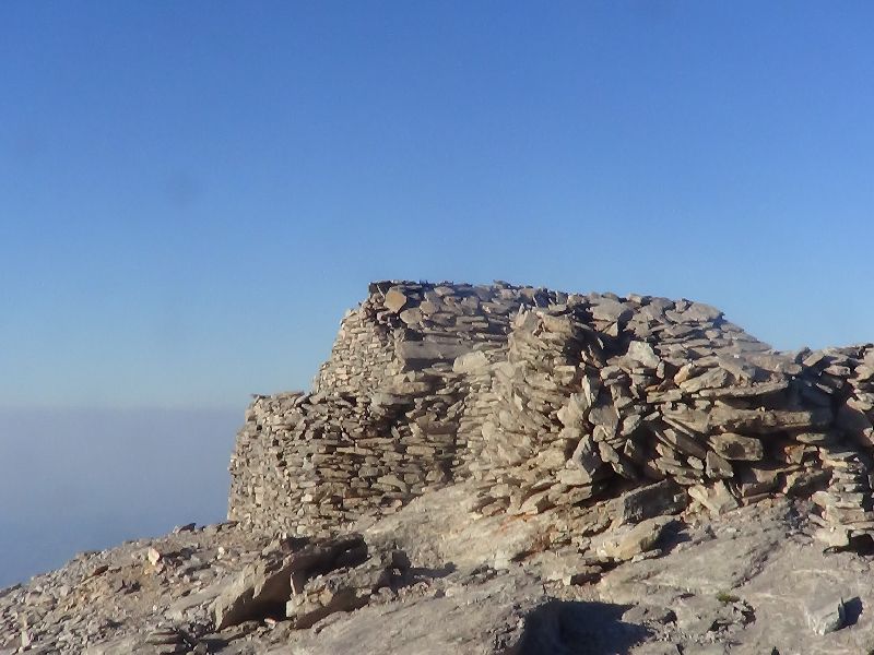 Sp. Agapitos refuge – Profitis Elias Summit (Plateau of Muses) at an altitude of 2.803 m.